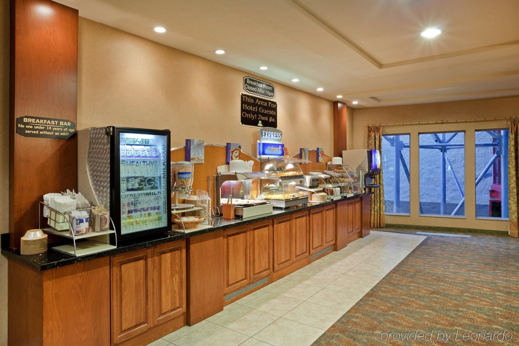 Triple Play Resort Hotel & Suites Hayden Екстериор снимка